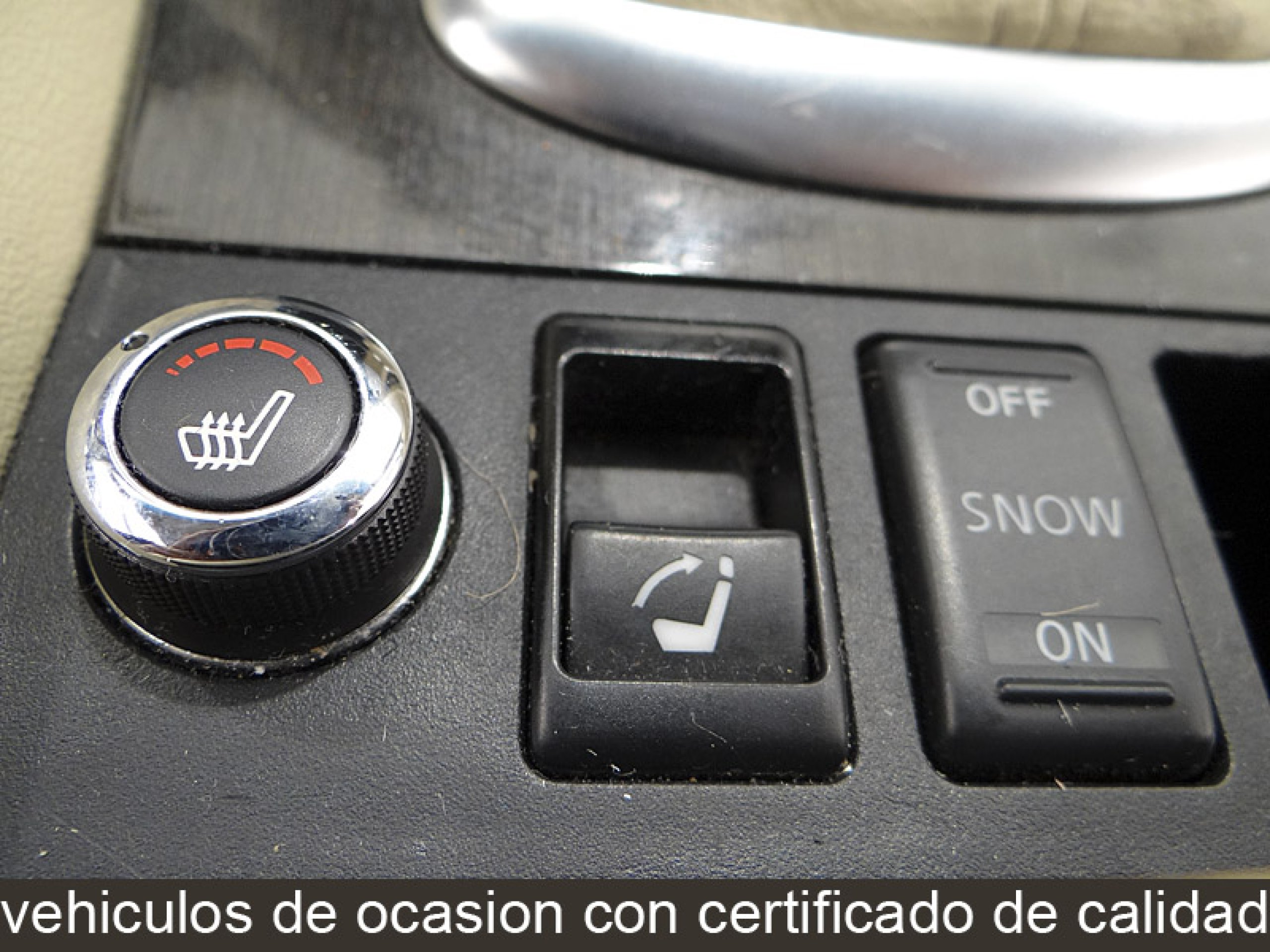 Foto Infiniti EX30 40