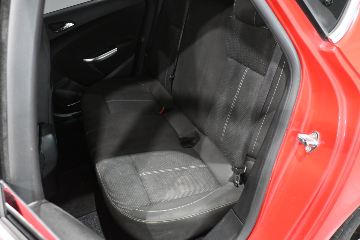Foto Opel Astra 11