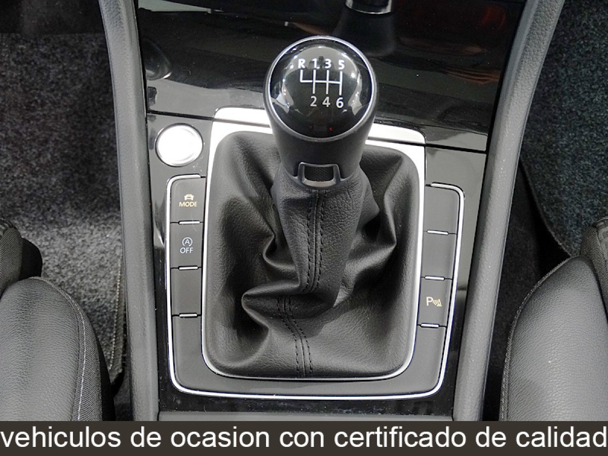Foto Volkswagen Golf 20