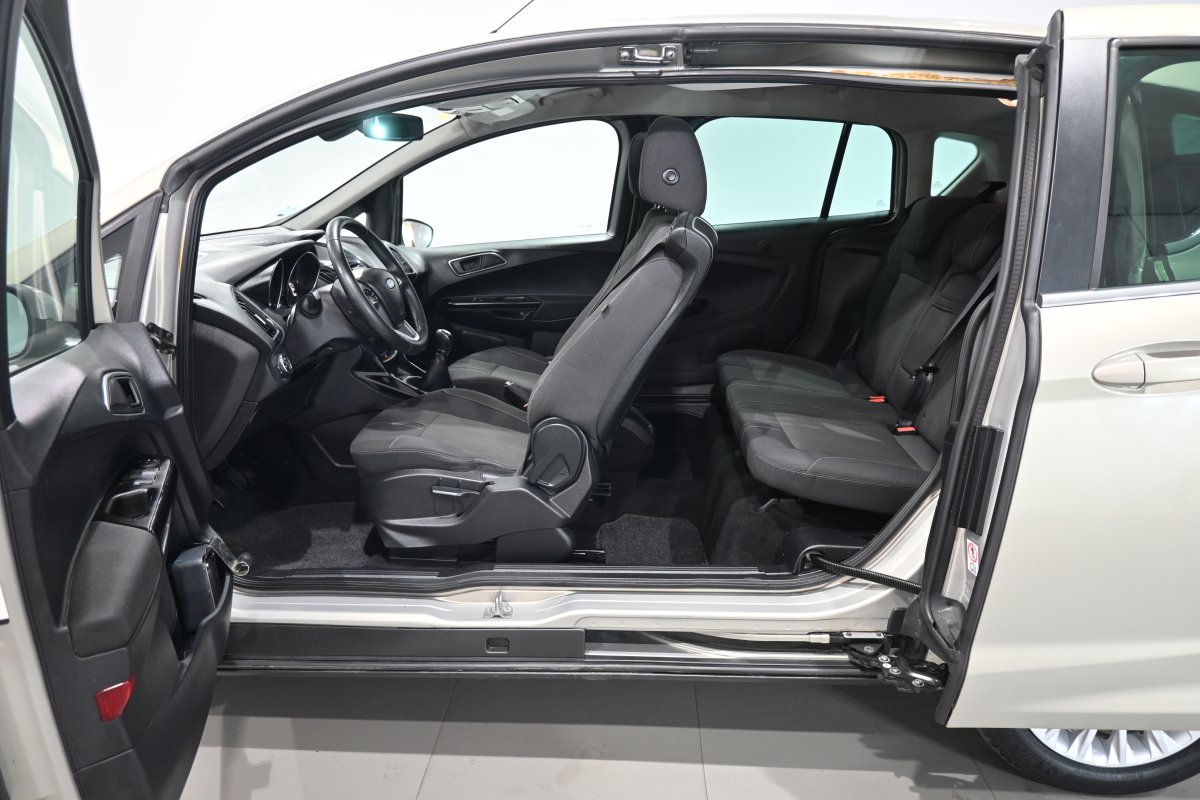 Foto Ford B-Max 10