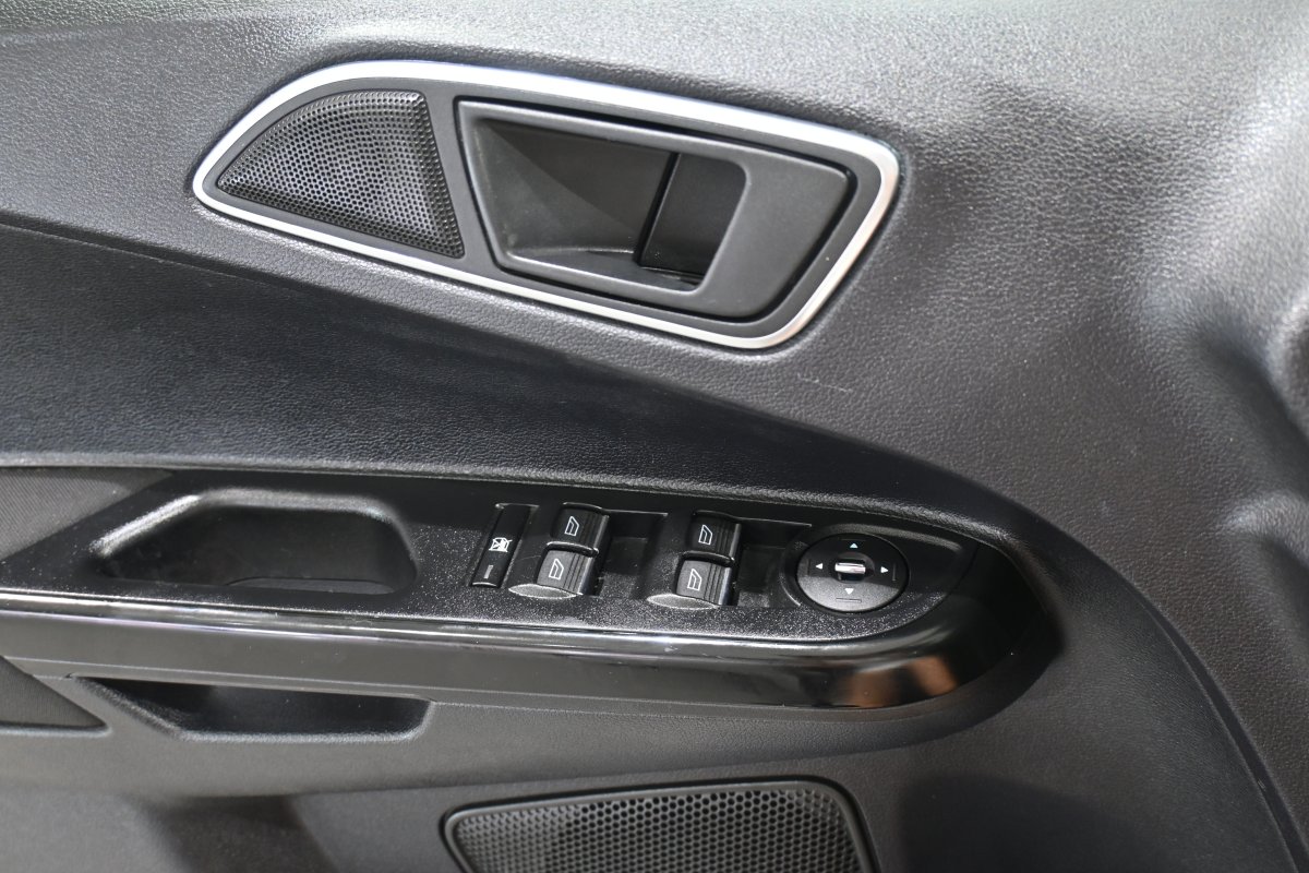 Foto Ford B-Max 26