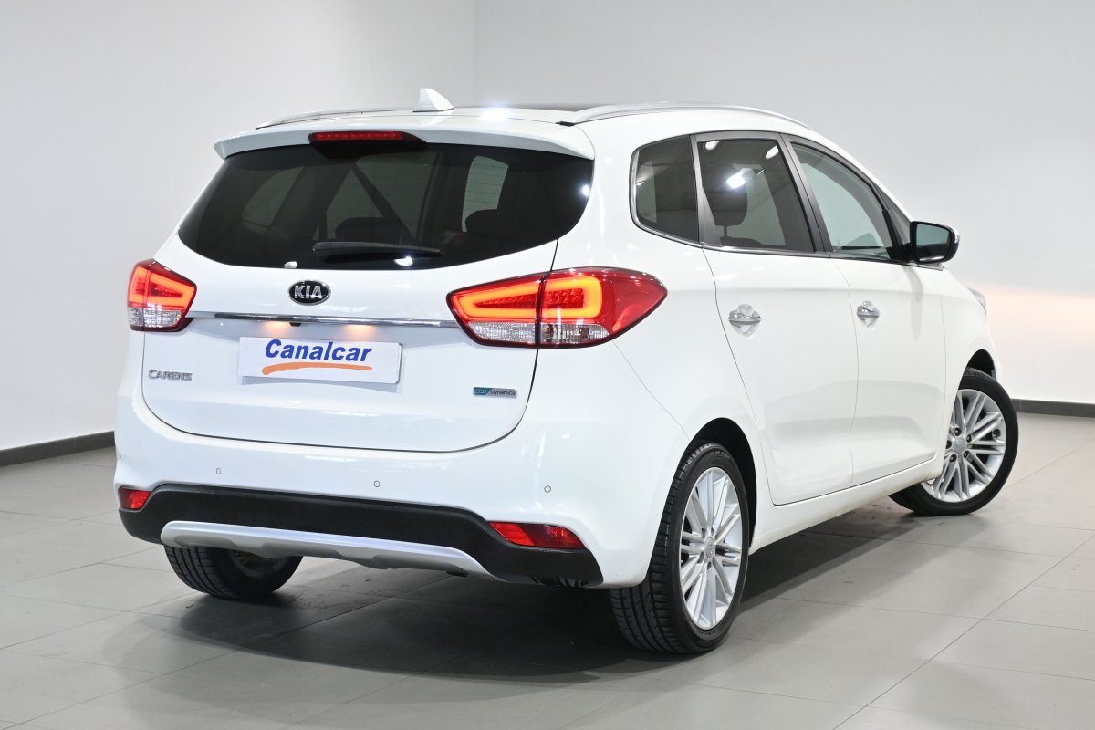 Foto Kia Carens 4