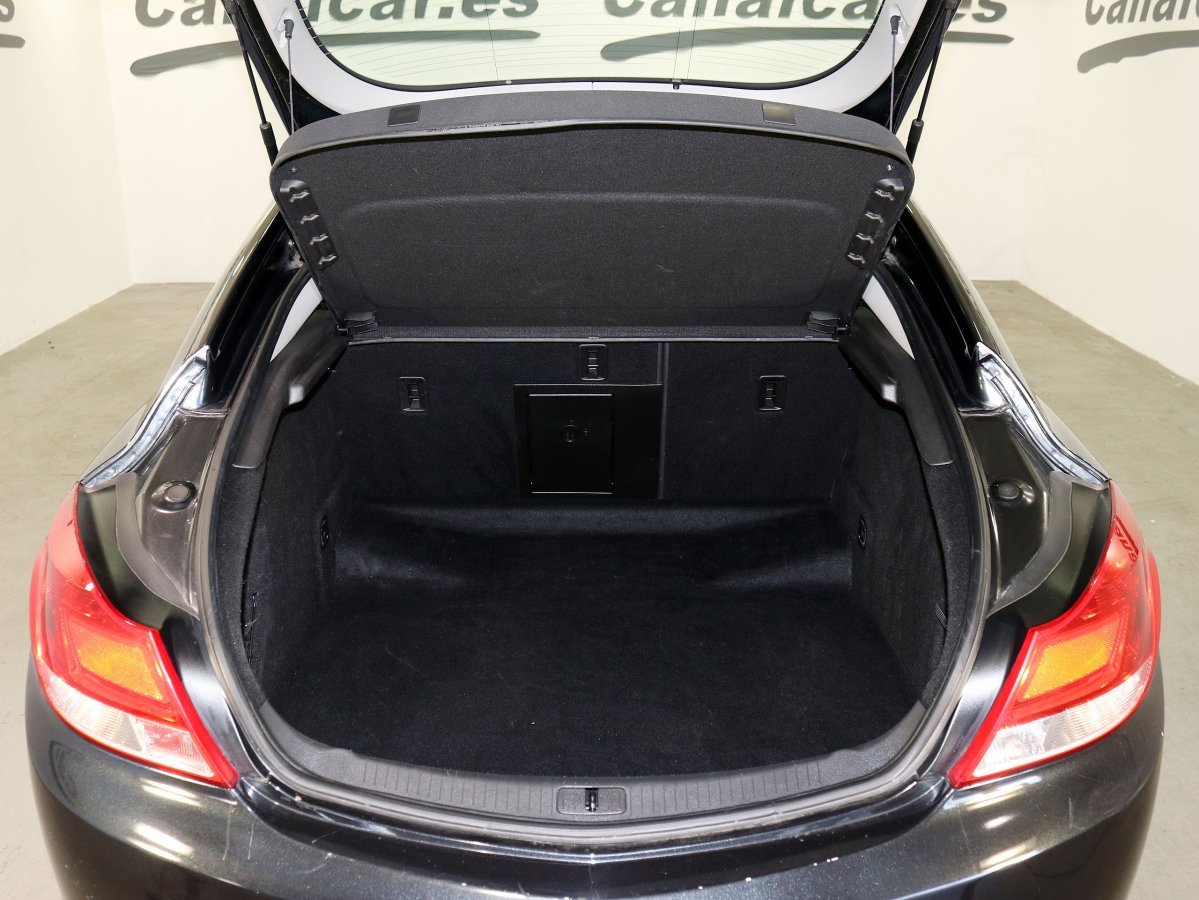 Foto Opel Insignia 8