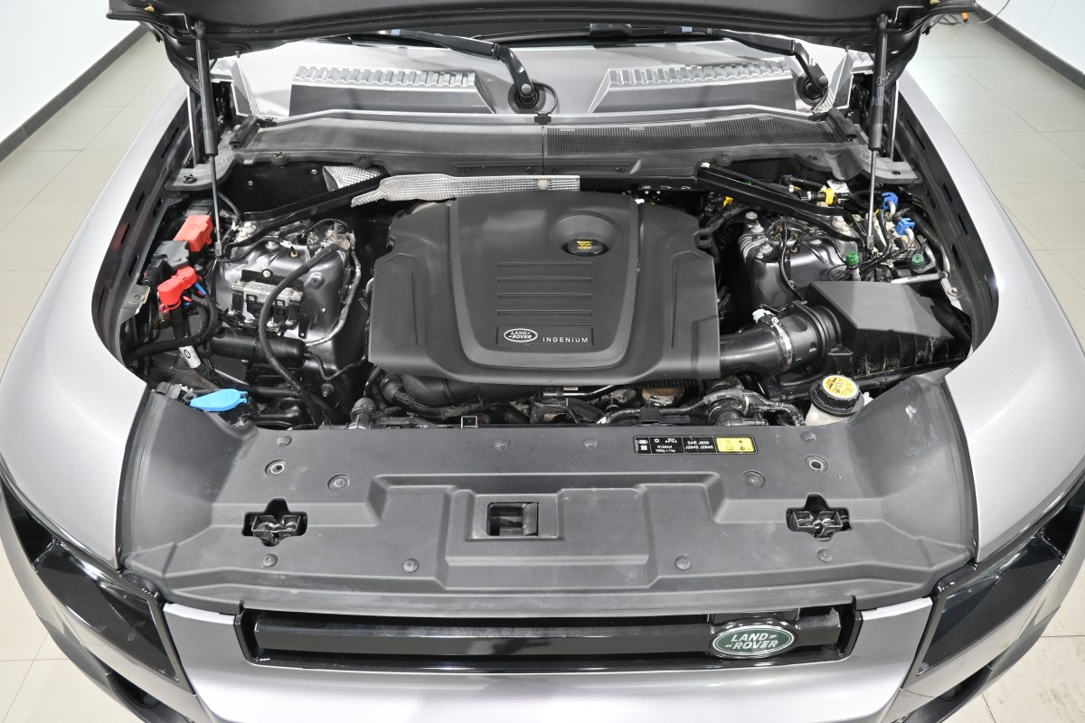 Foto Land Rover Defender 7