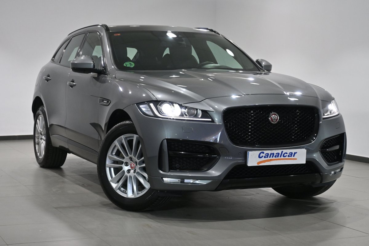 Foto Jaguar F-PACE 3