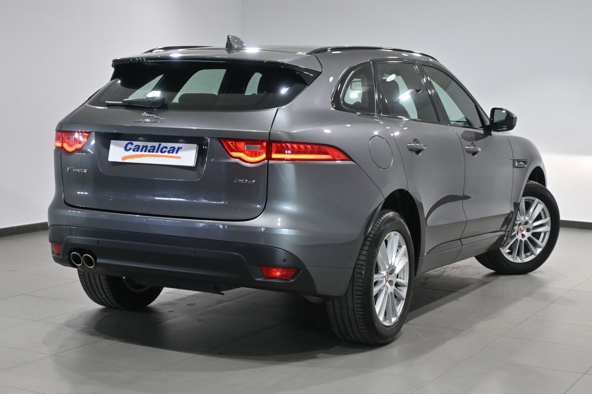 Foto Jaguar F-PACE 4