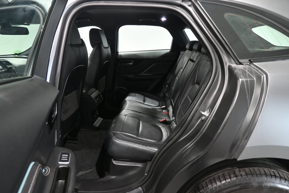 Foto Jaguar F-PACE 11