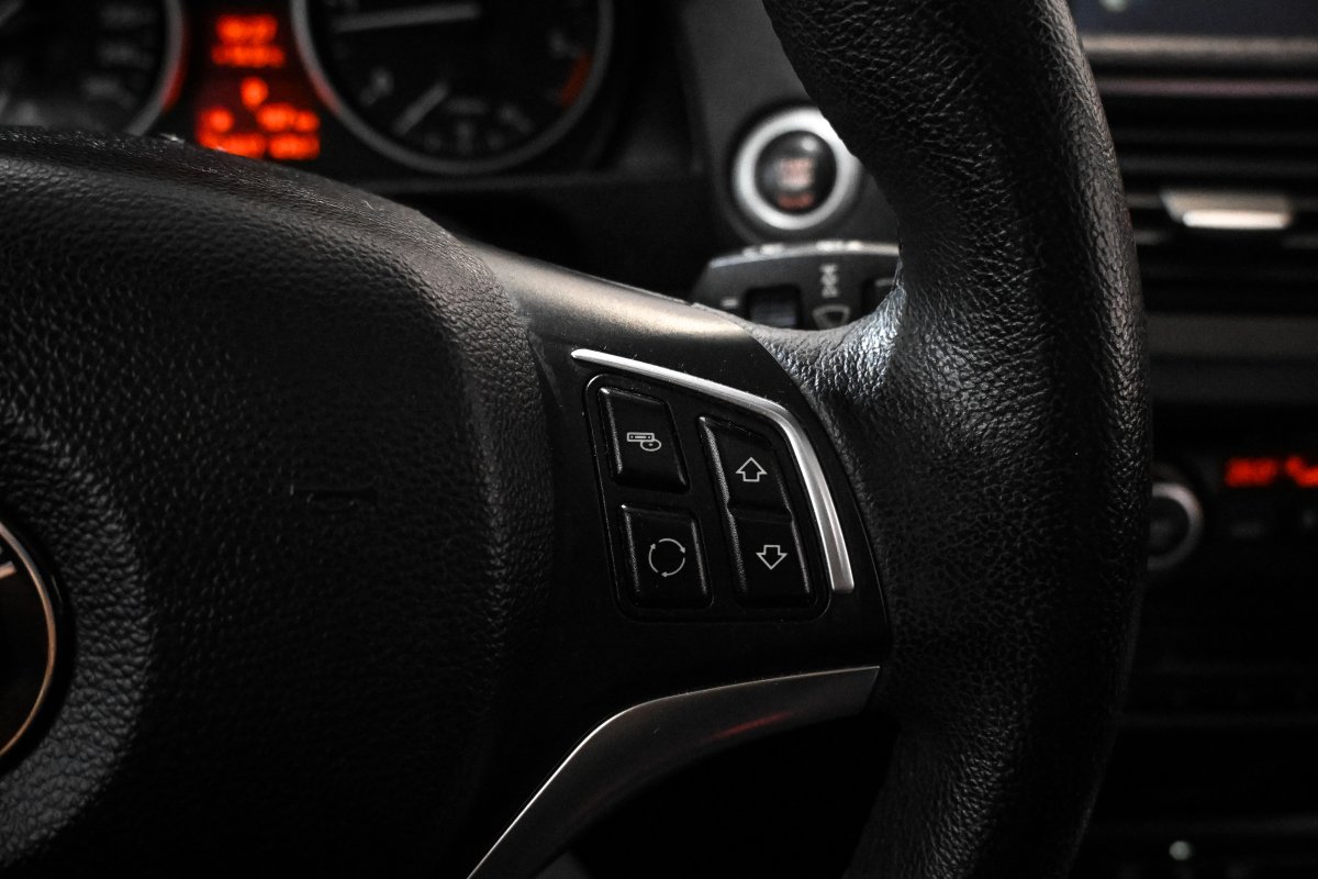 Foto Bmw X1 32