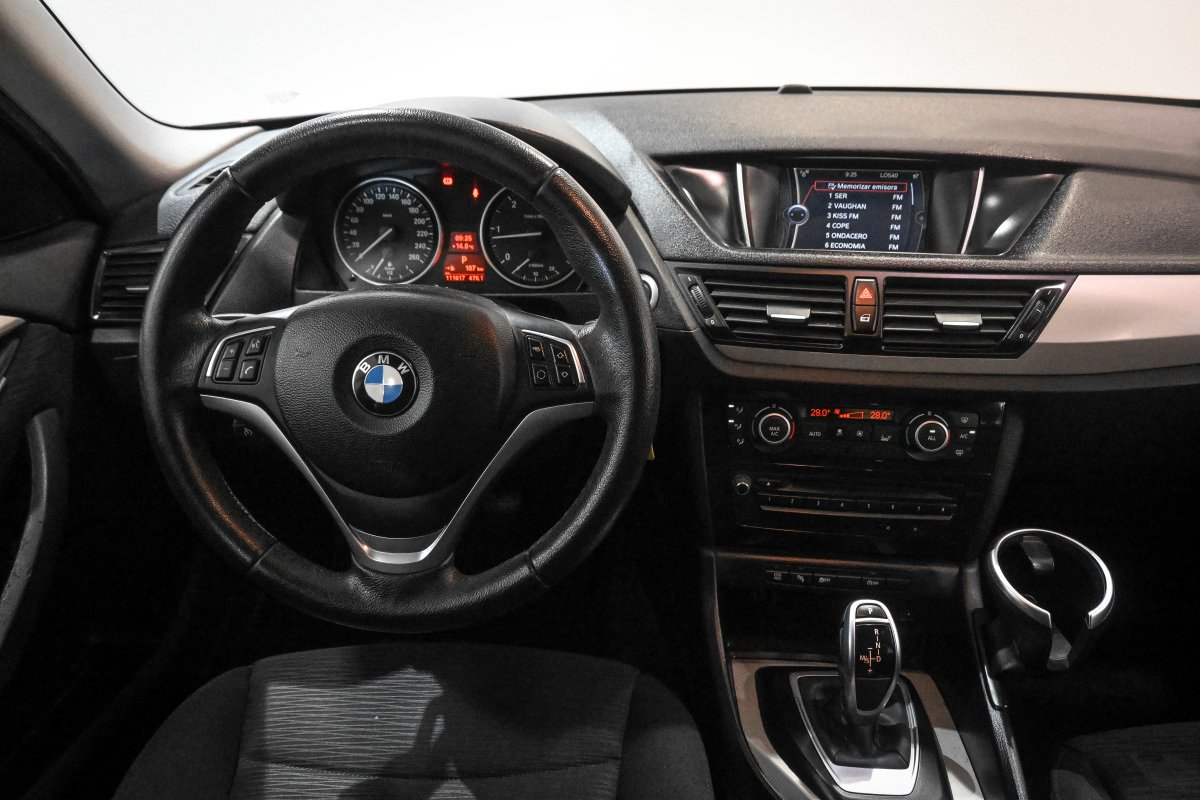 Foto Bmw X1 25