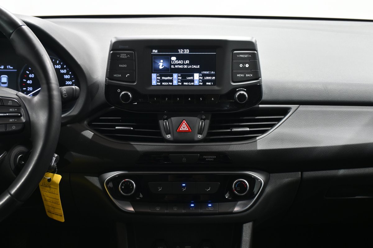 Foto Hyundai i30 14