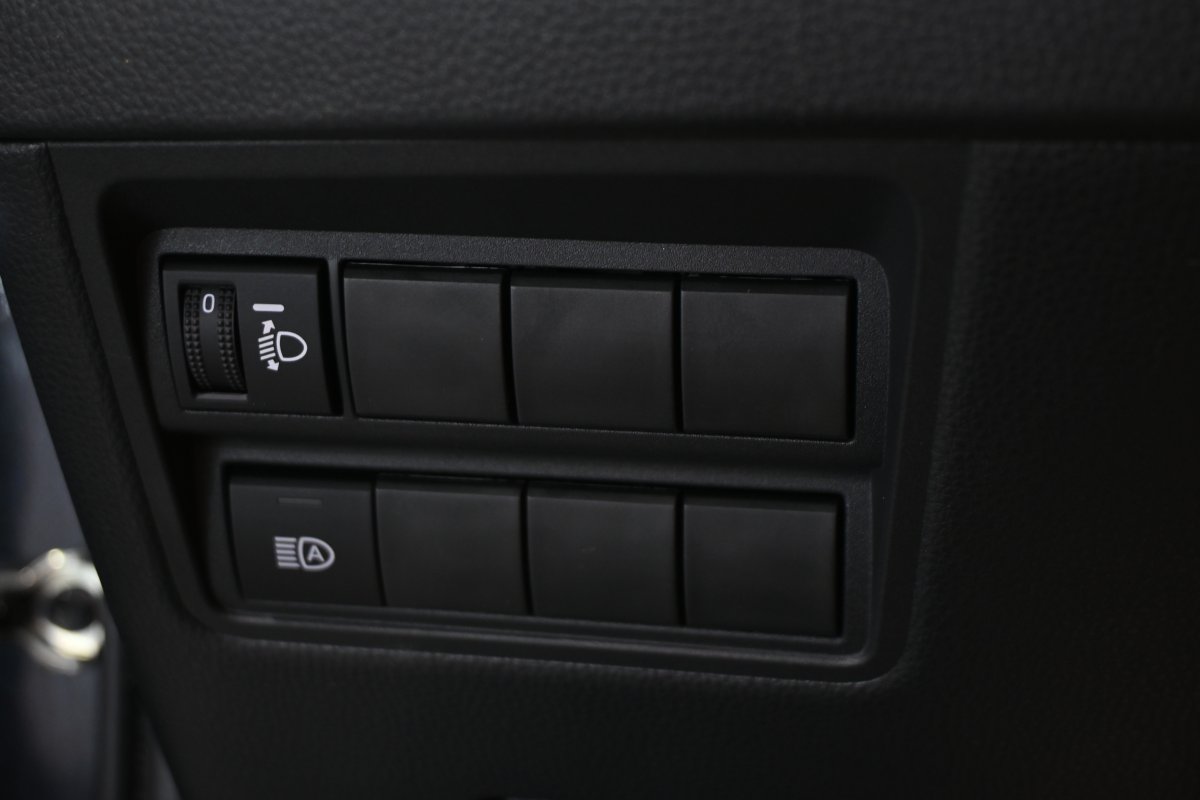 Foto Toyota YARIS CROSS  26