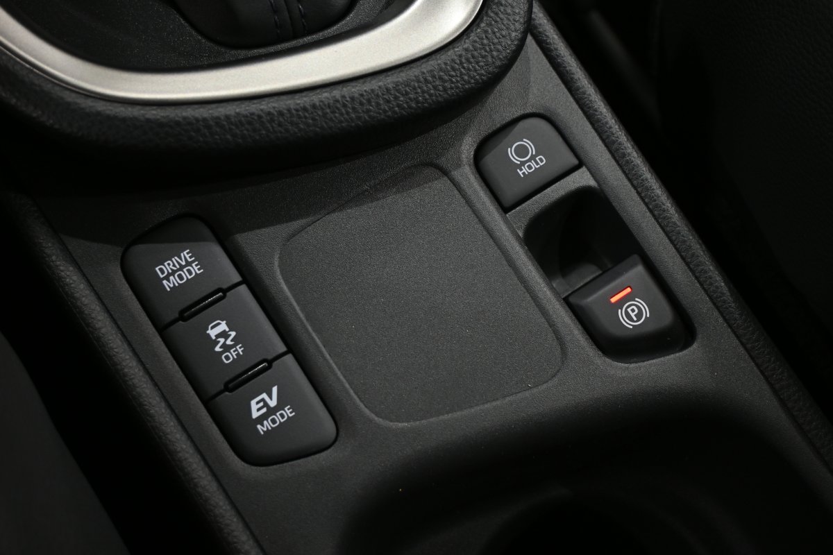 Foto Toyota YARIS CROSS  21