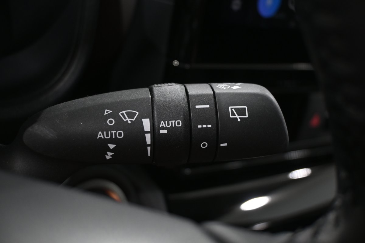 Foto Toyota YARIS CROSS  23