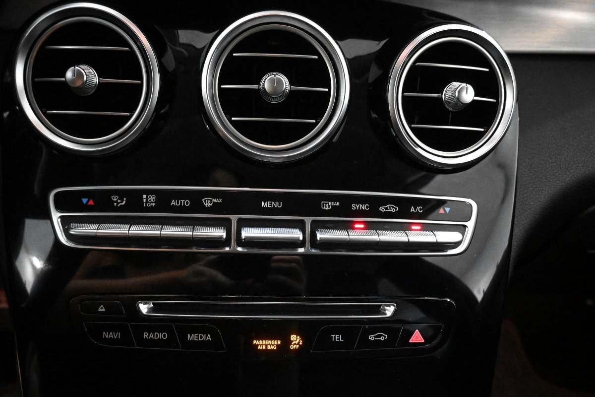 Foto Mercedes-Benz Clase GLC 21