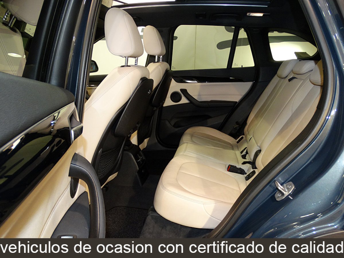 Foto Bmw X1 16