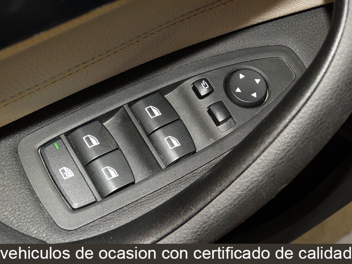 Foto Bmw X1 28