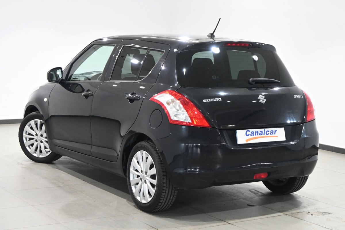 Foto Suzuki Swift 6