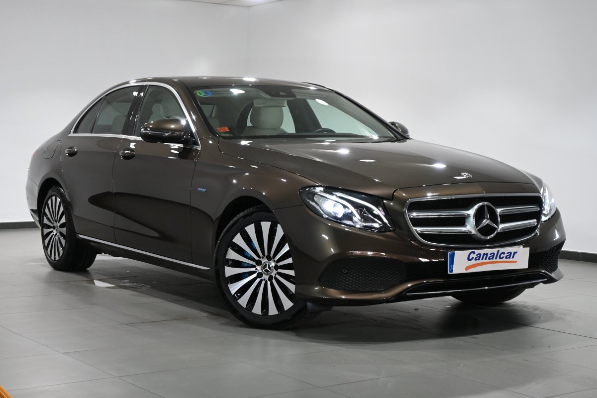 Foto Mercedes-Benz E 3
