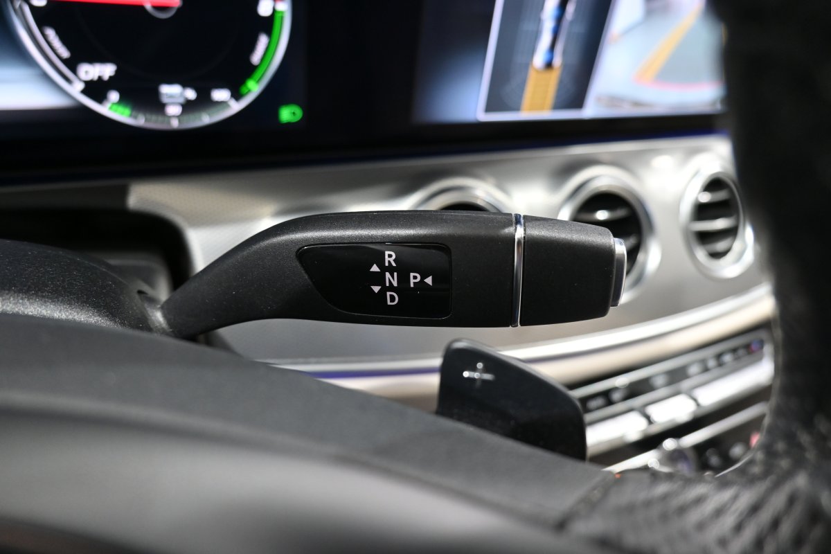 Foto Mercedes-Benz E 24