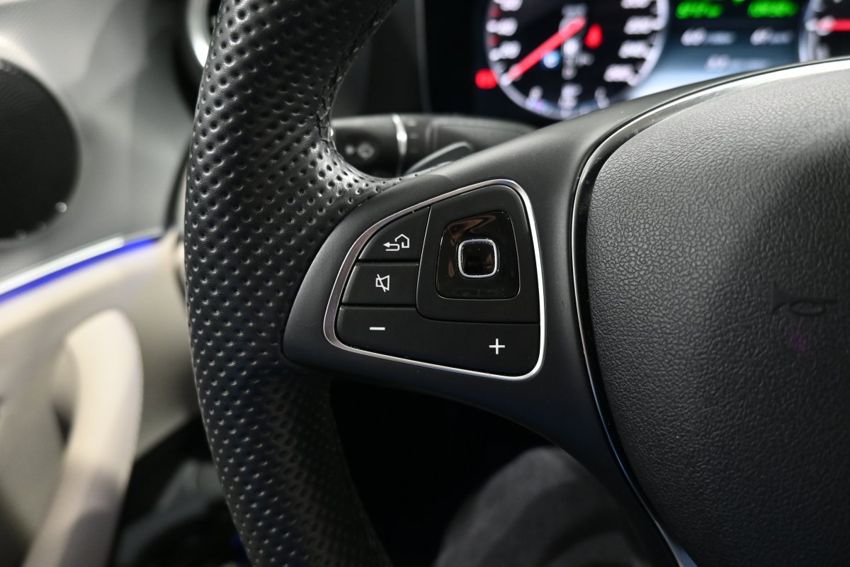 Foto Mercedes-Benz E 21