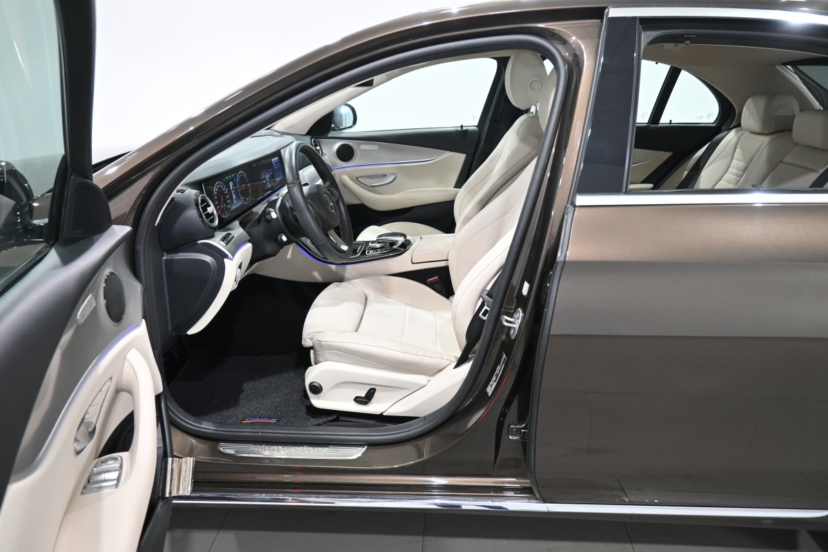 Foto Mercedes-Benz E 10