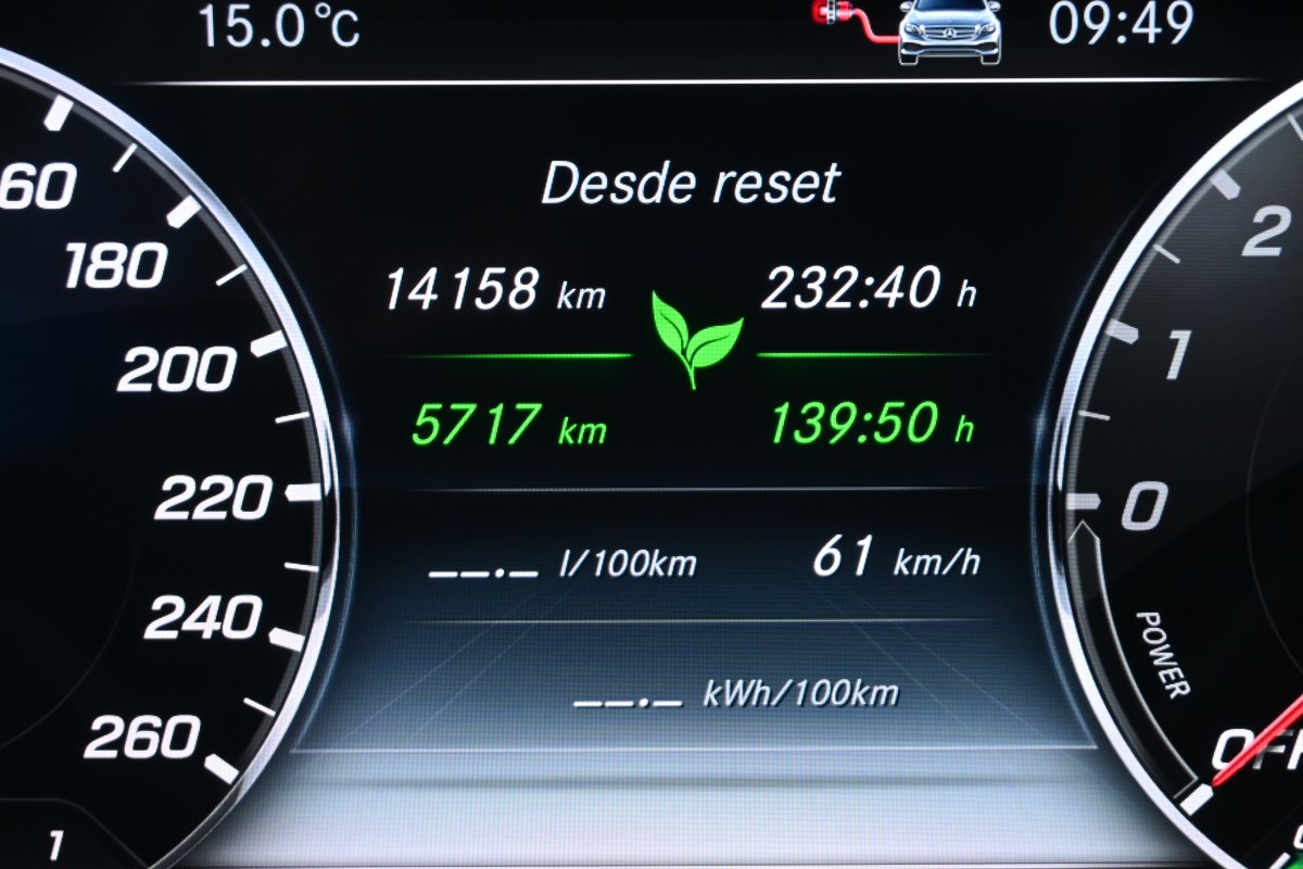 Foto Mercedes-Benz E 12