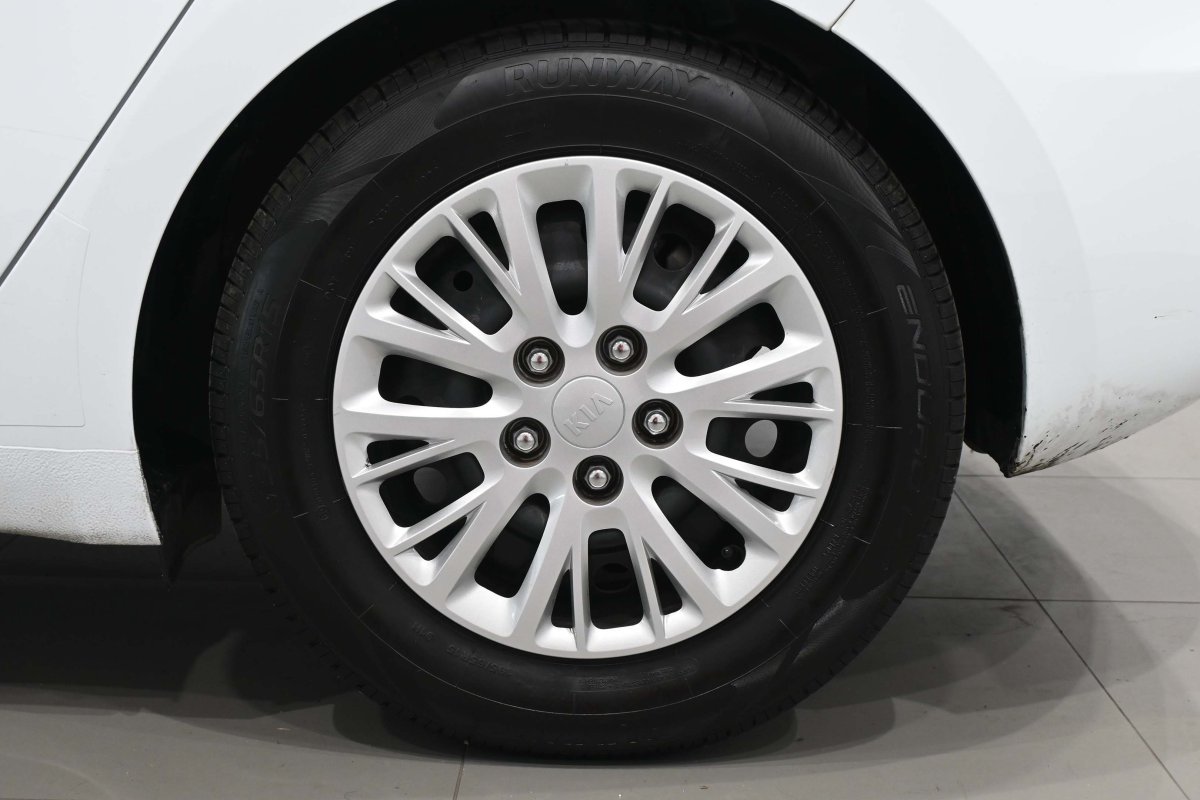 Foto Kia Ceed 26
