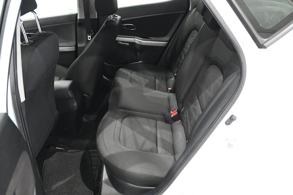 Foto Kia Ceed 11