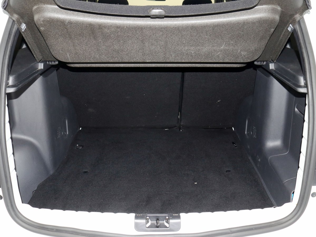 Foto Dacia Duster 9