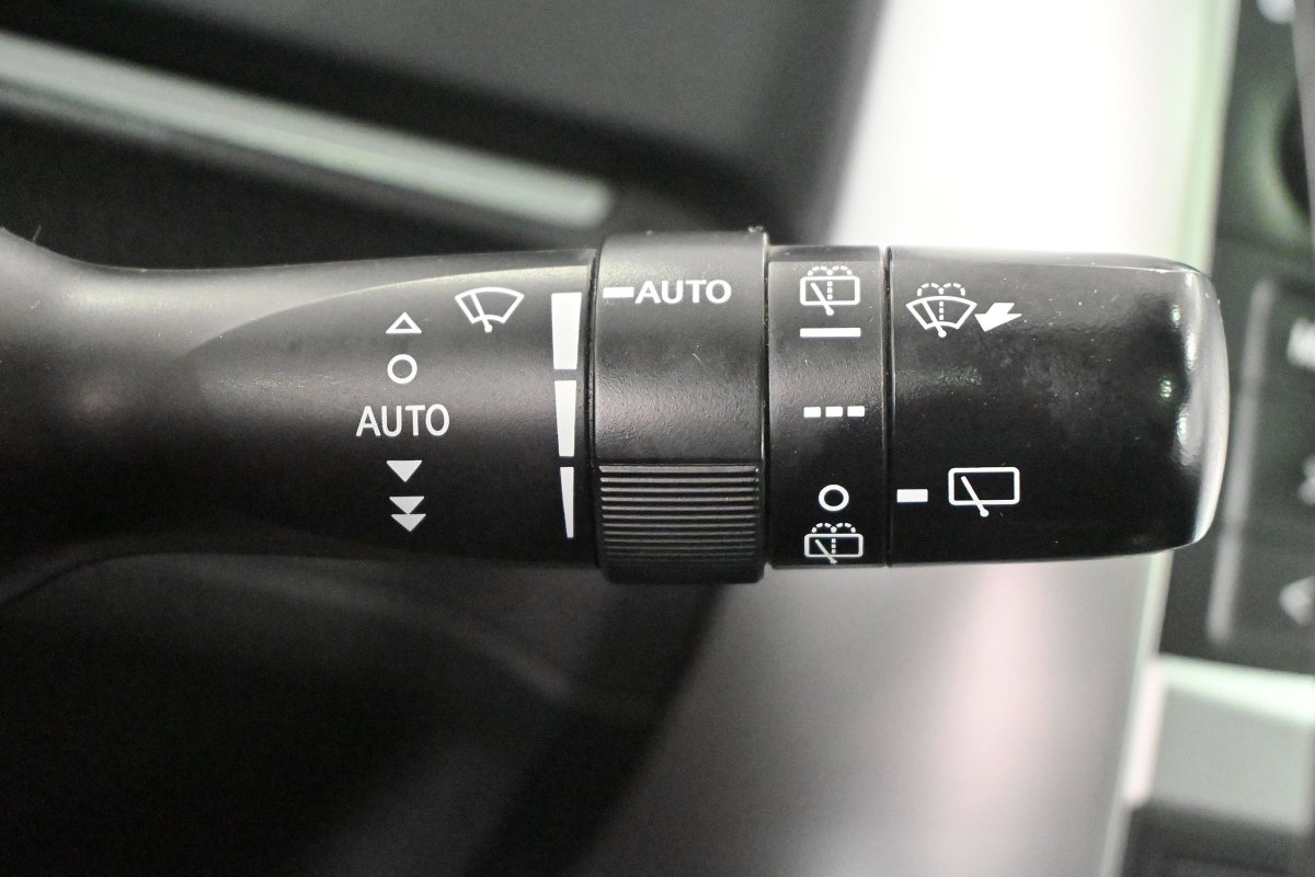 Foto Toyota Verso 23