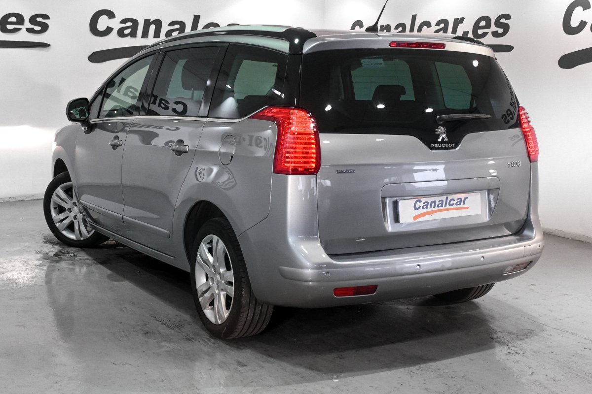 Foto Peugeot 5008 7
