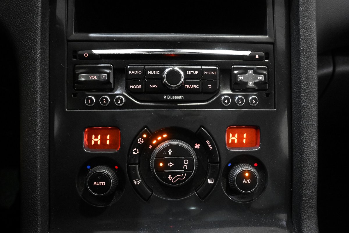 Foto Peugeot 5008 20