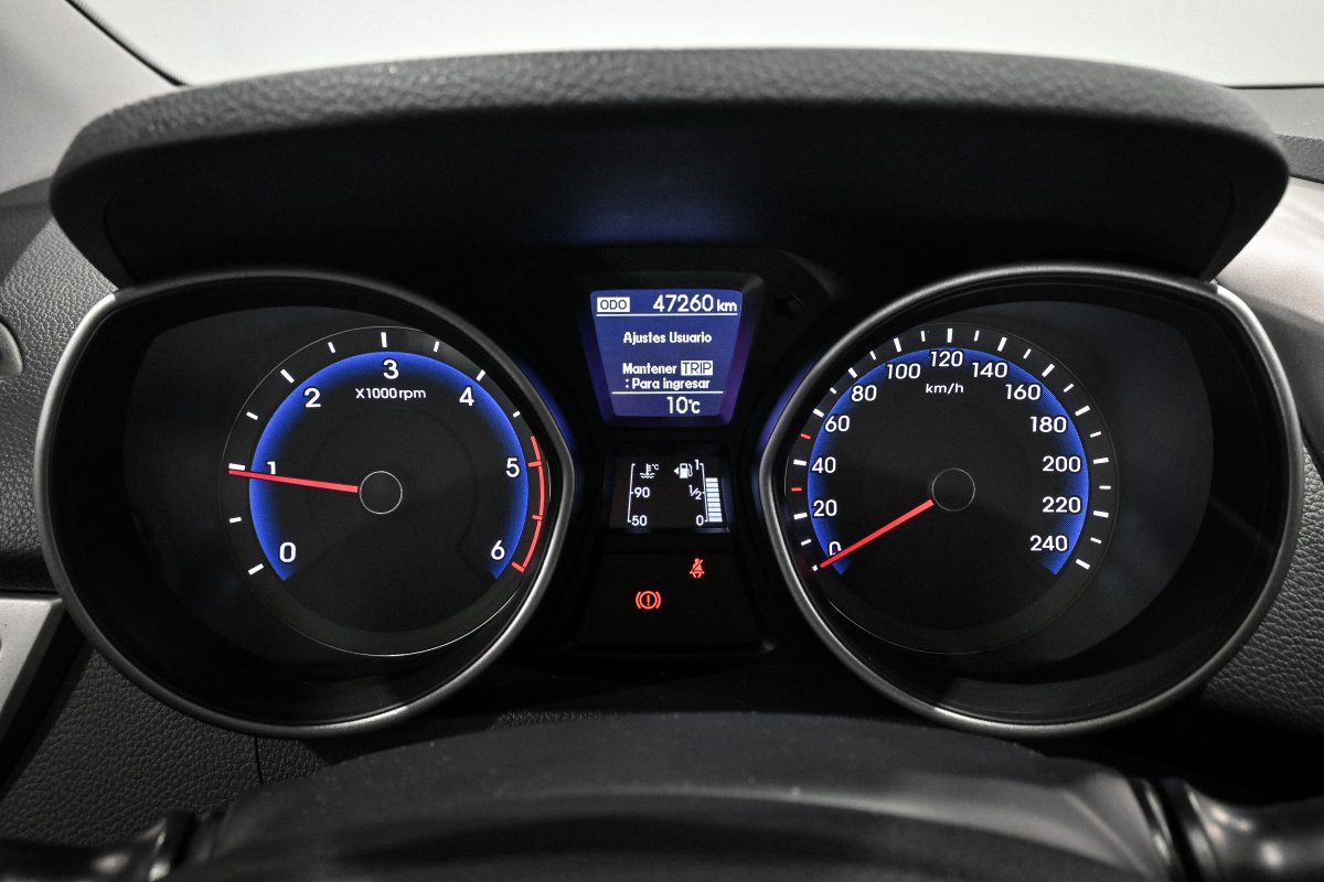 Foto Hyundai i30 13