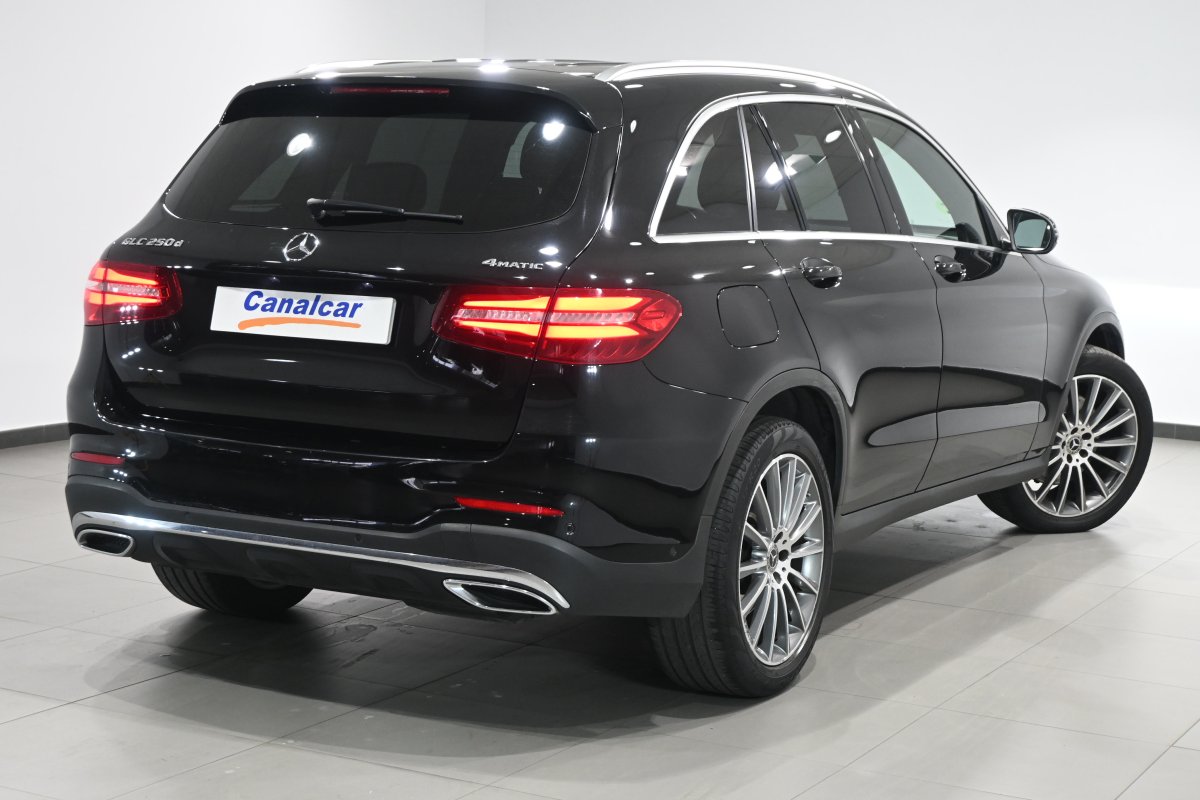 Foto Mercedes-Benz GLC 4