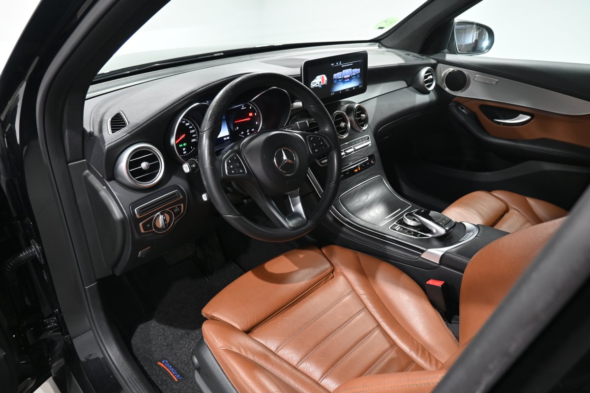 Foto Mercedes-Benz GLC 10