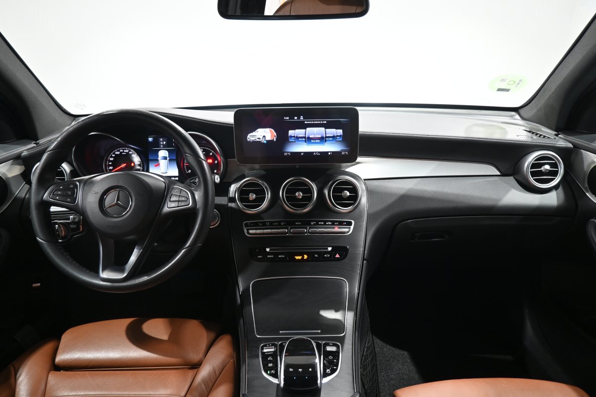 Foto Mercedes-Benz GLC 19