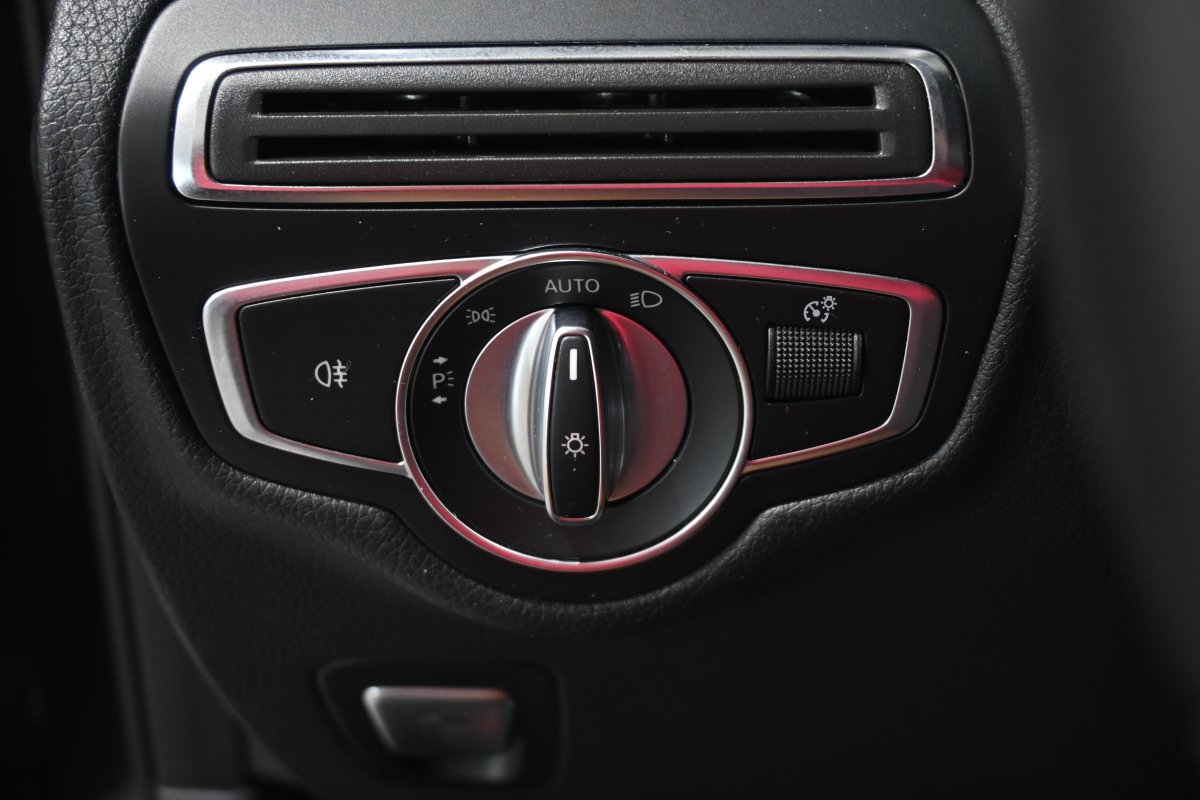 Foto Mercedes-Benz GLC 28