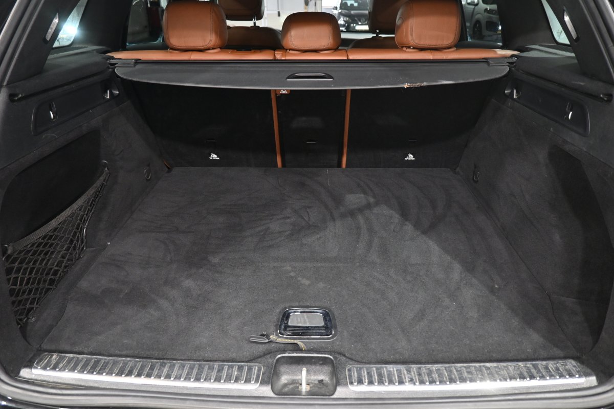 Foto Mercedes-Benz GLC 8