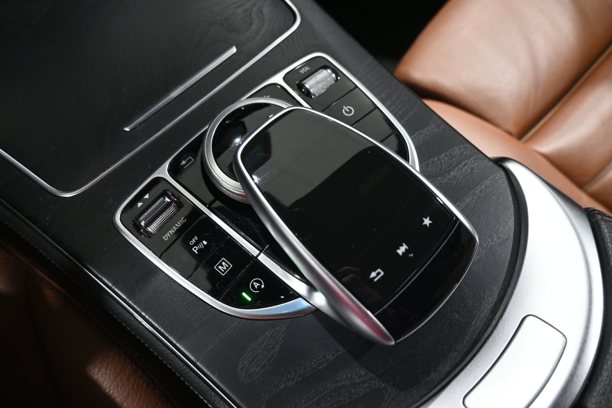 Foto Mercedes-Benz GLC 22
