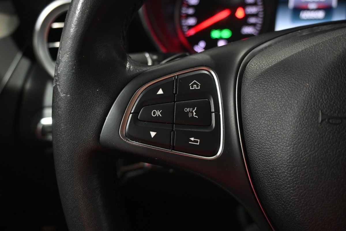 Foto Mercedes-Benz GLC 23