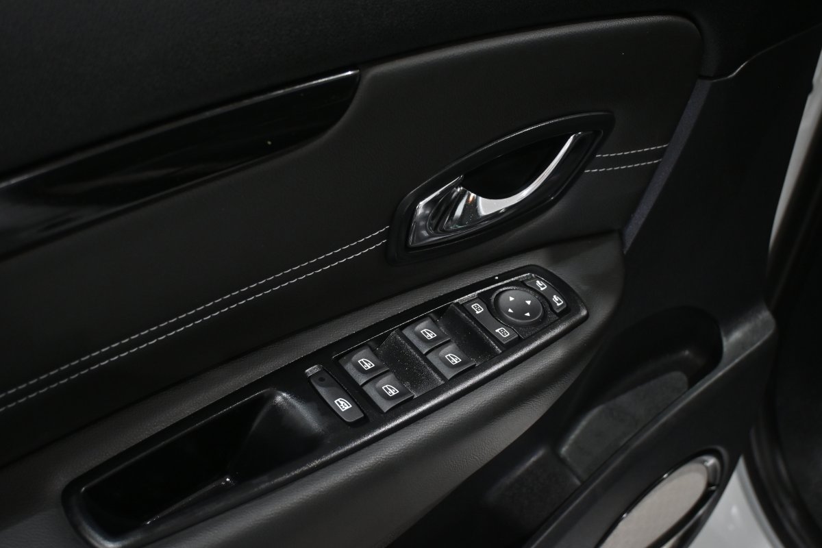 Foto Renault Grand Scenic 32