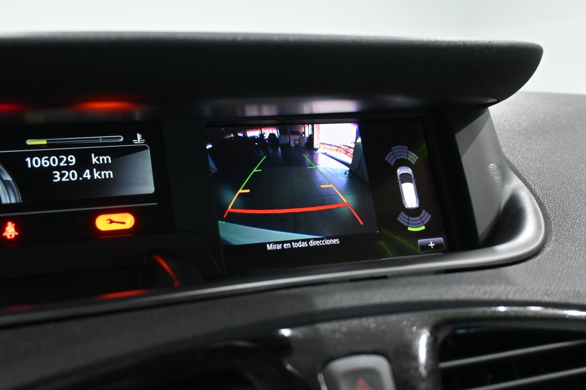 Foto Renault Grand Scenic 17
