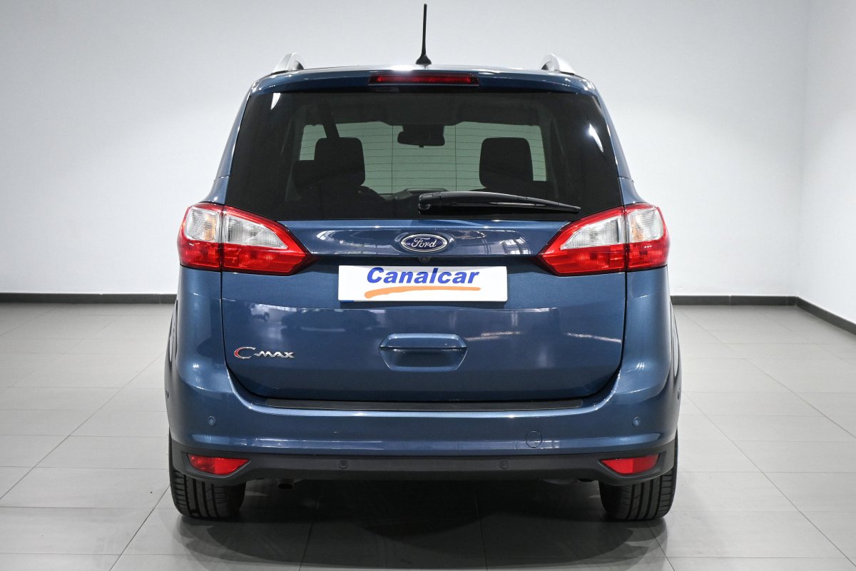 Foto Ford Grand 5
