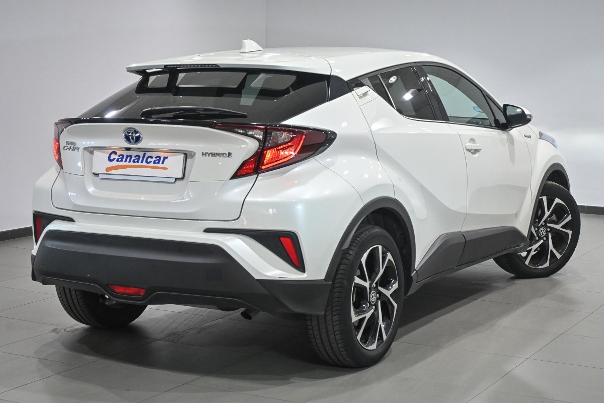 Foto Toyota C-HR 4