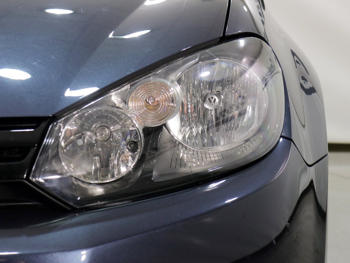 Foto Volkswagen Golf 12