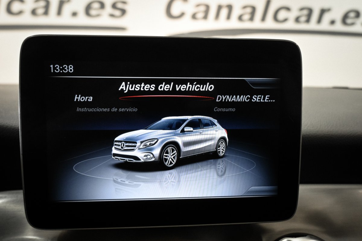 Foto Mercedes-Benz Clase GLA 19