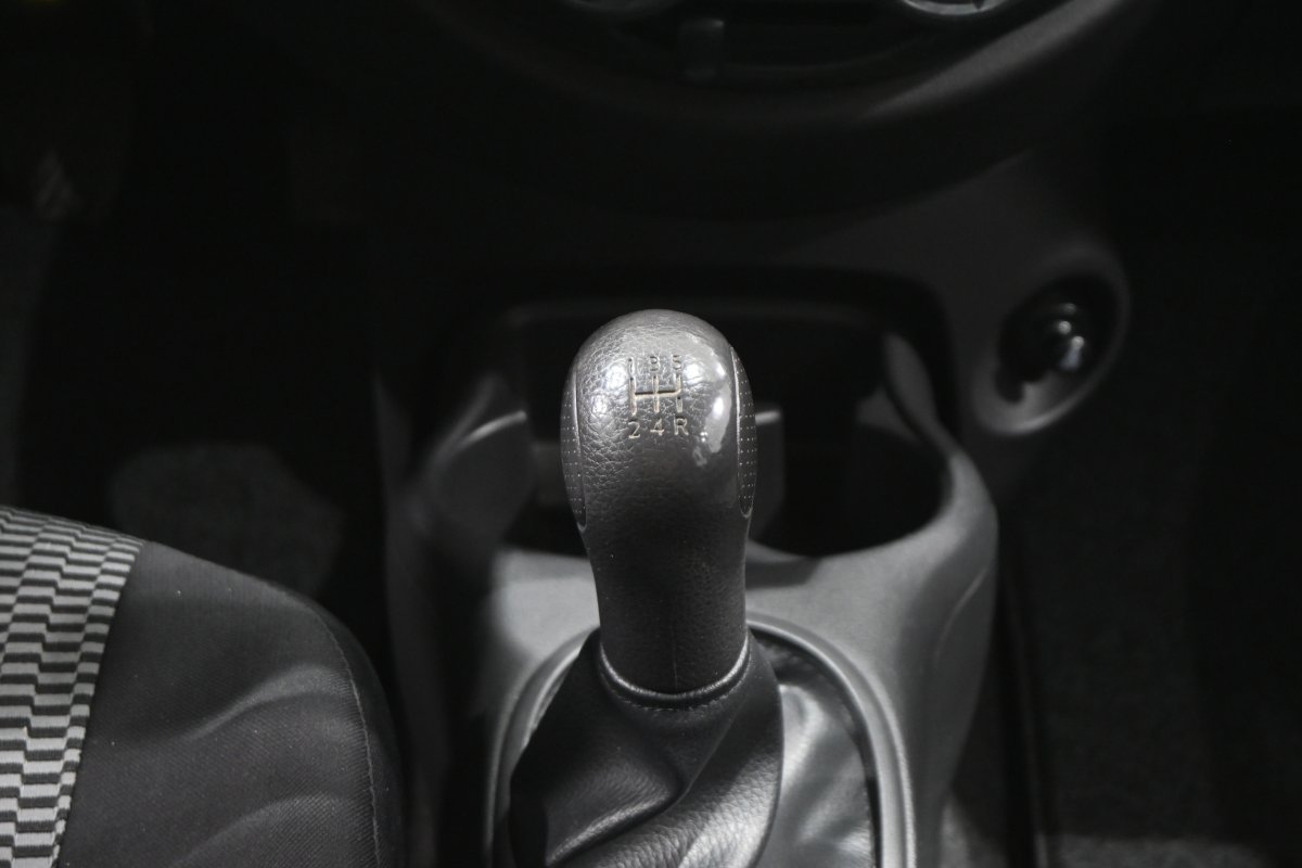 Foto Nissan Micra 18