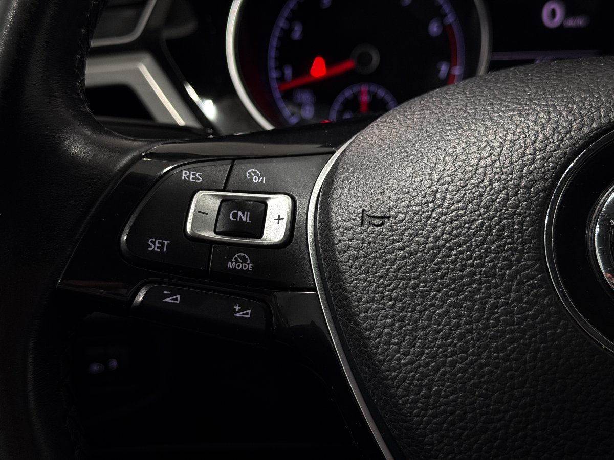 Foto Volkswagen Touran 22