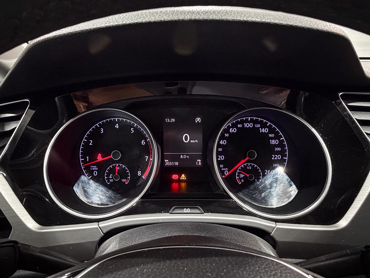 Foto Volkswagen Touran 15