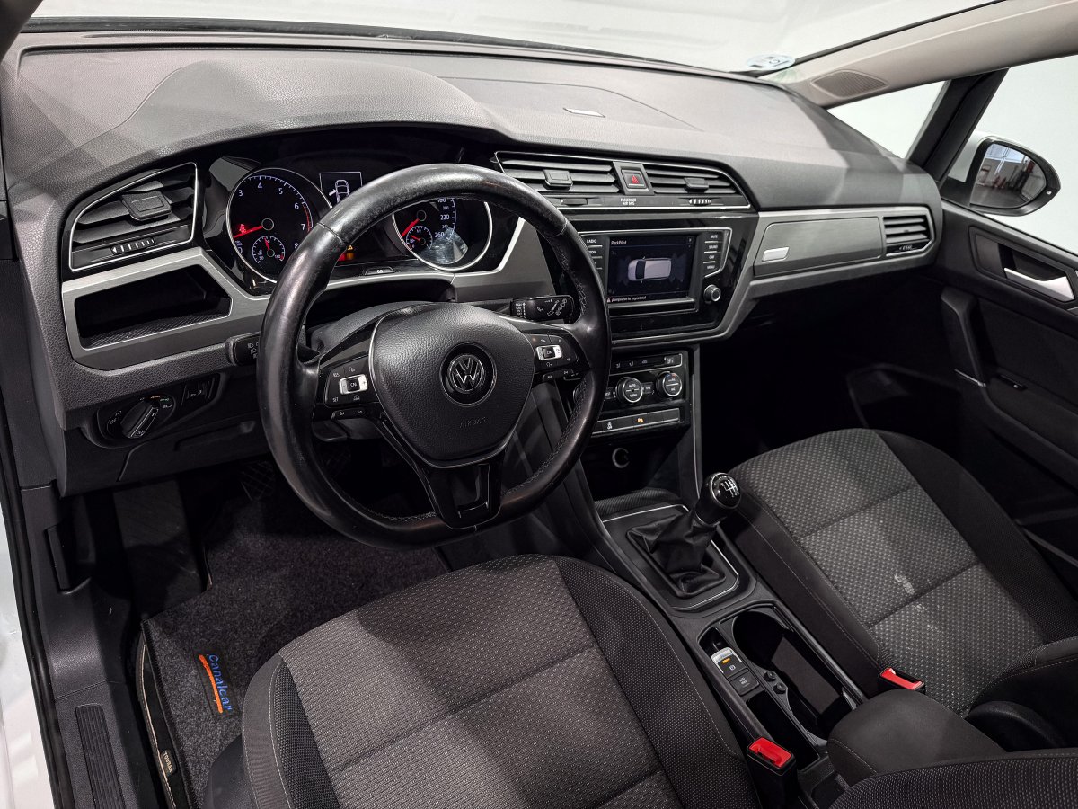 Foto Volkswagen Touran 9